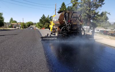 How Sealcoating Protects Your Driveway From Weather, Oil, and UV Damage